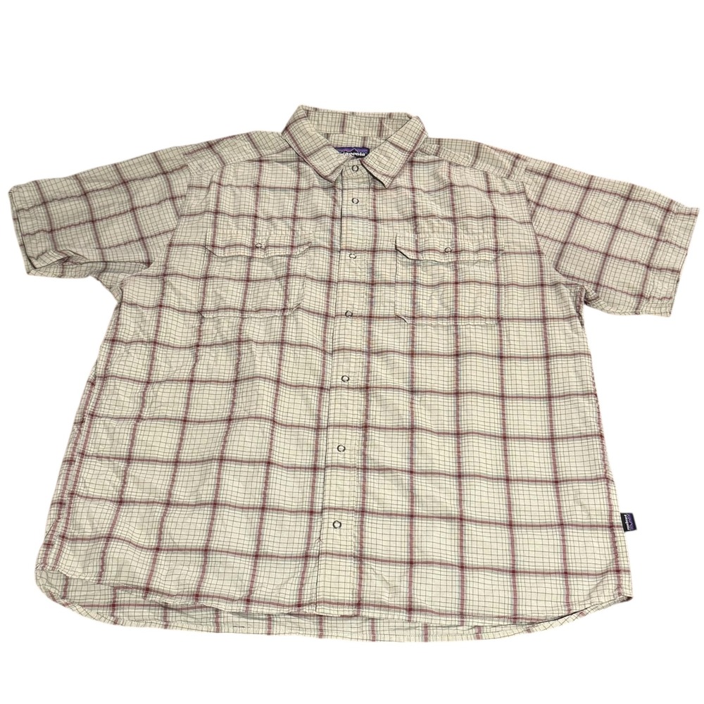 Patagonia Mens XL Plaid Short Sleeve Button Up Shirt Nylon Blend Outdoor
